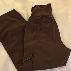 Gap Maternity brown cargo pants. Size 16 Maternity. With roll up legs with snaps